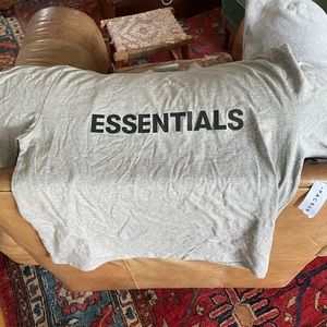 FOG essentials long sleeve